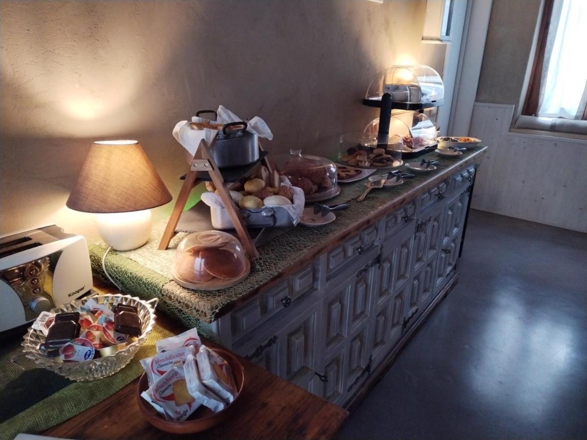 Bed and Breakfast Ca' Blanca Castelnuovo del Garda Esterno foto