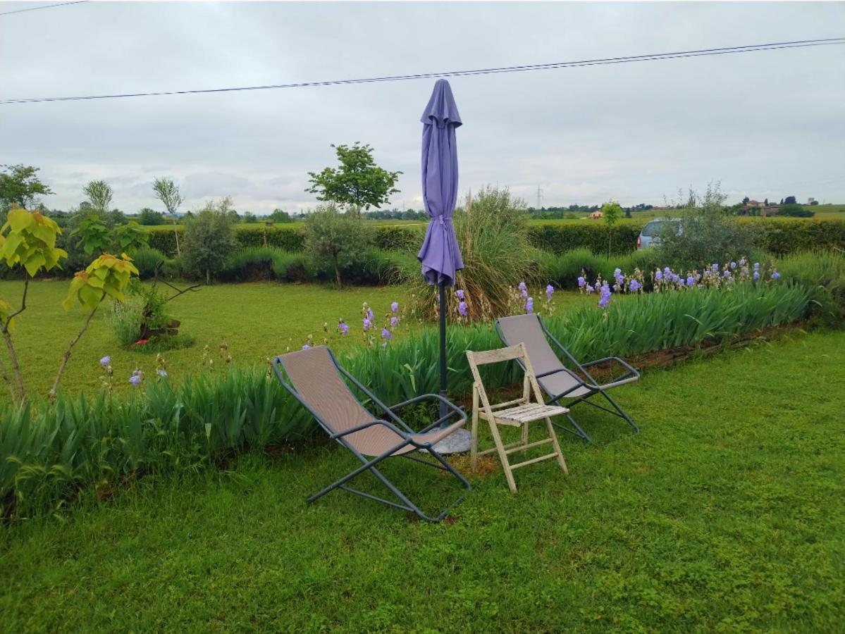 Bed and Breakfast Ca' Blanca Castelnuovo del Garda Esterno foto