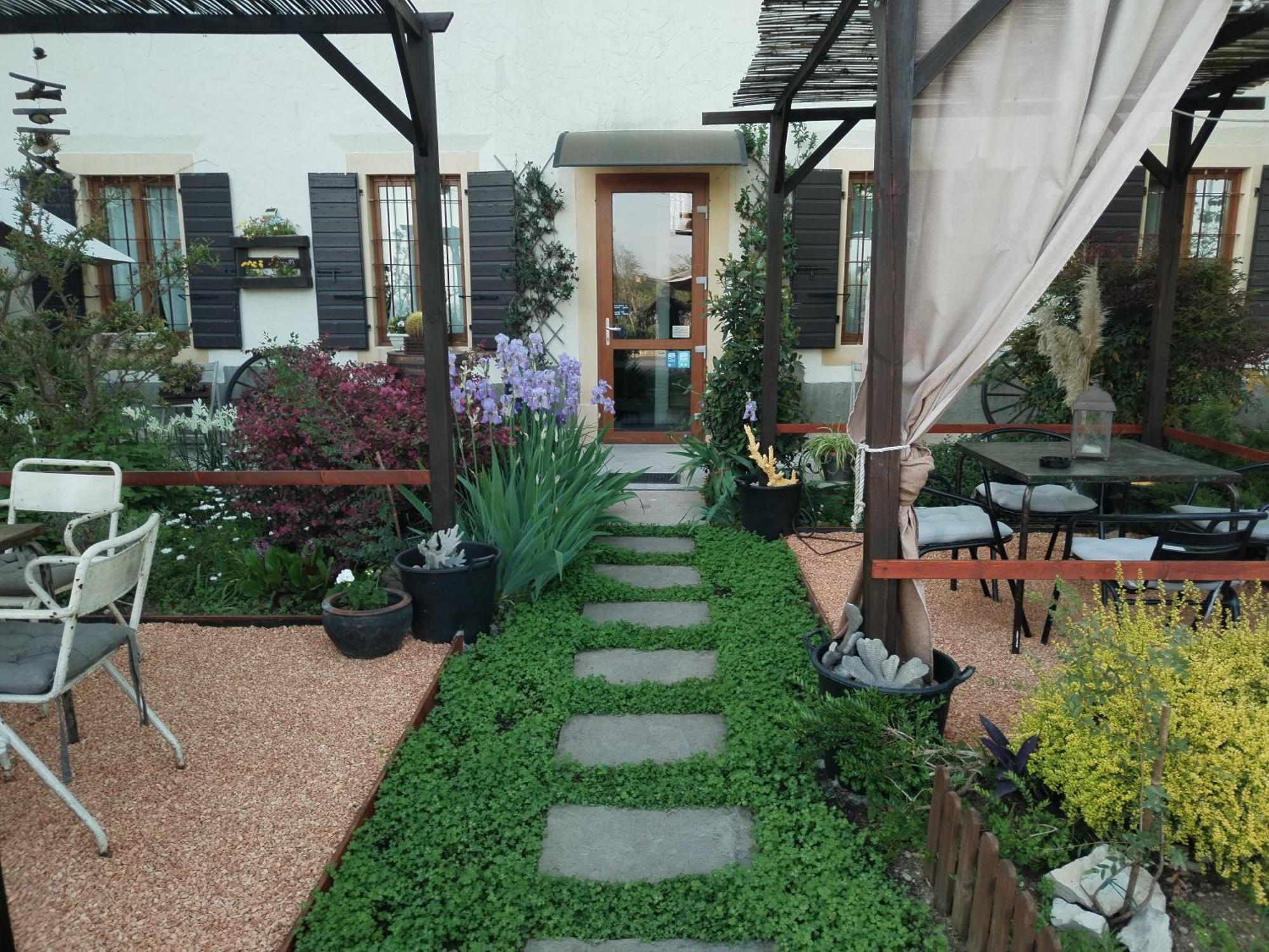 Bed and Breakfast Ca' Blanca Castelnuovo del Garda Esterno foto